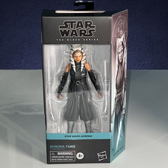 Ahsoka Tano Star Wars The Black Series 6-Inch Action Figure - Picture 1 of 7